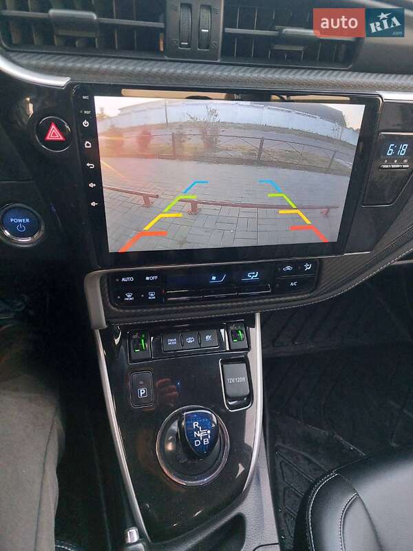 Седан Toyota Corolla 2020 в Прилуках