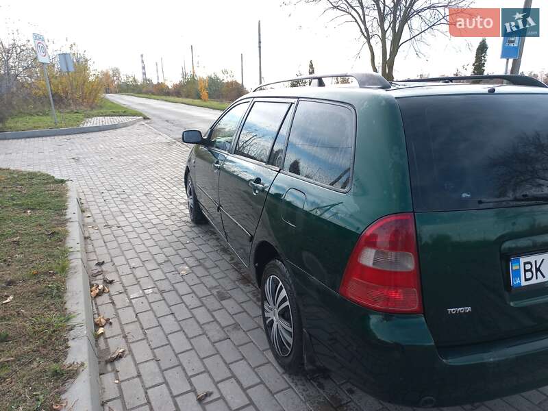 Универсал Toyota Corolla 2003 в Ровно