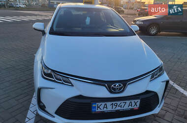 Седан Toyota Corolla 2019 в Києві