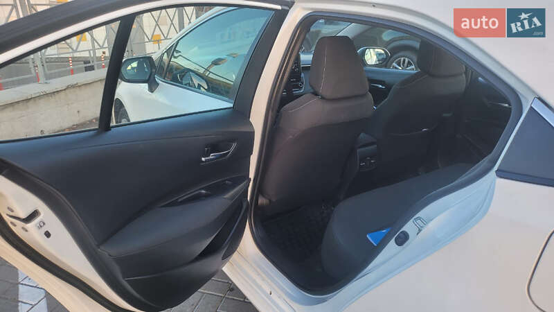 Седан Toyota Corolla 2019 в Киеве фото 26 Седан Toyota Corolla 2019 в Киеве
