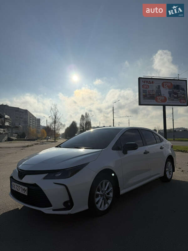 Седан Toyota Corolla 2020 в Харькове фото 3 Седан Toyota Corolla 2020 в Харькове