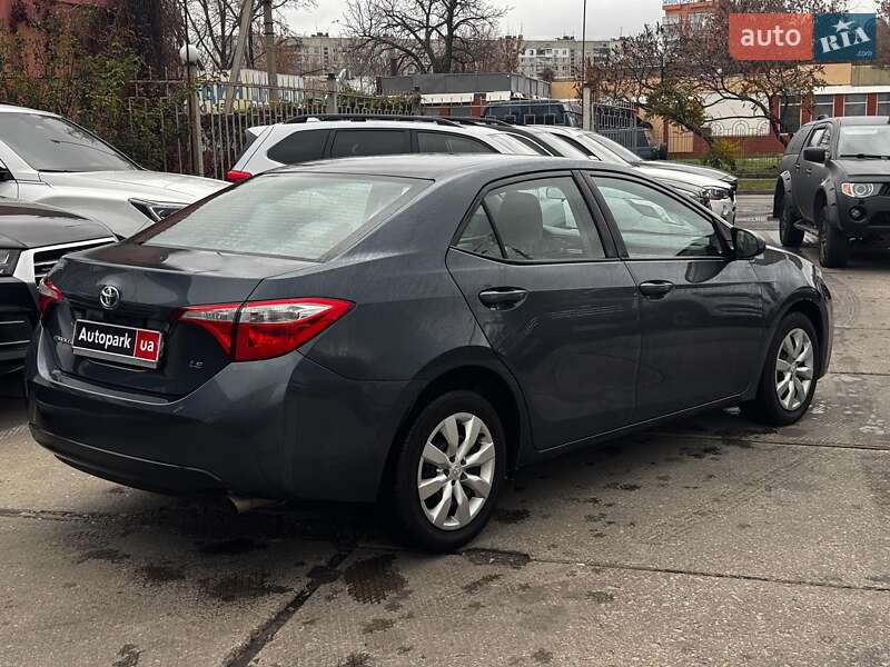 Седан Toyota Corolla 2016 в Харькове