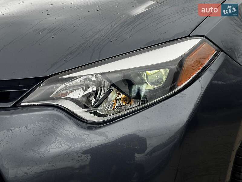 Седан Toyota Corolla 2016 в Харькове