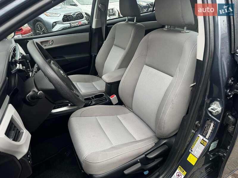 Седан Toyota Corolla 2016 в Харькове