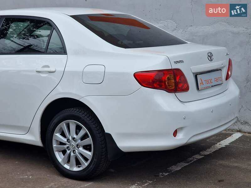 Седан Toyota Corolla 2007 в Одессе