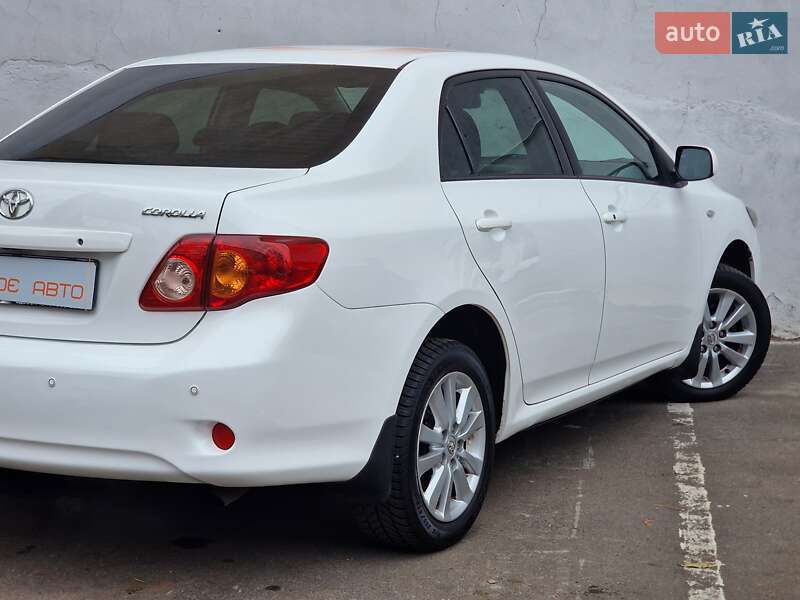 Седан Toyota Corolla 2007 в Одессе
