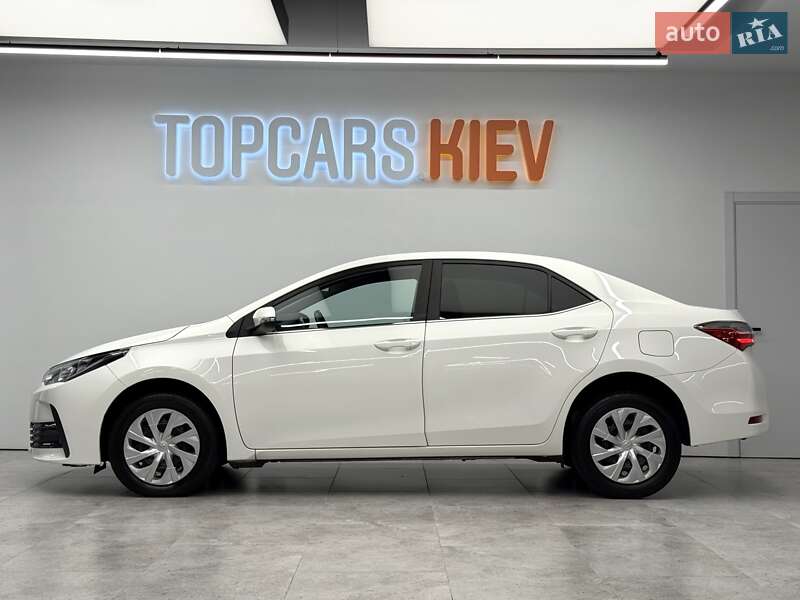 Седан Toyota Corolla 2017 в Киеве фото 14 Седан Toyota Corolla 2017 в Киеве