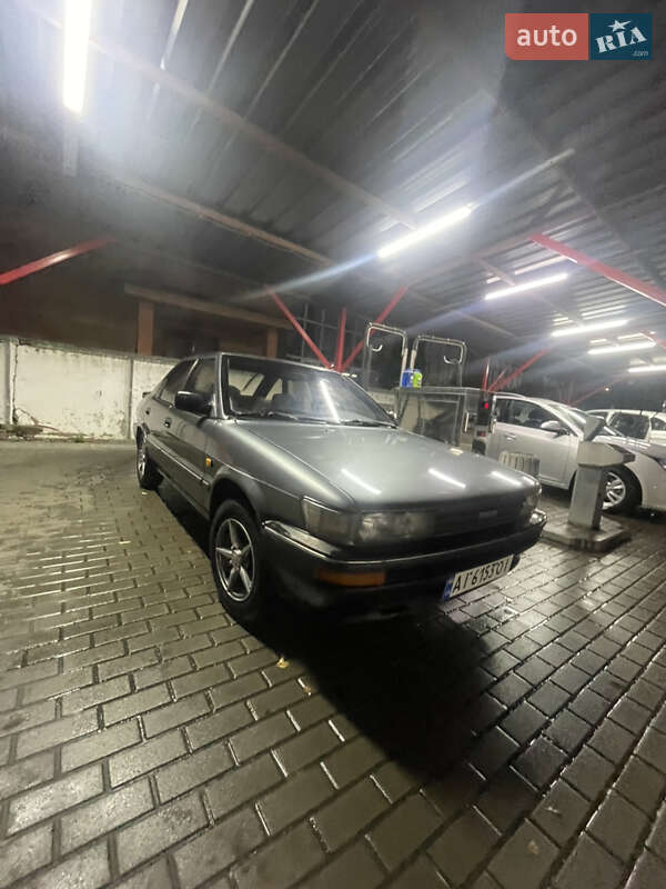 Хэтчбек Toyota Corolla 1990 в Василькове фото 2 Хэтчбек Toyota Corolla 1990 в Василькове