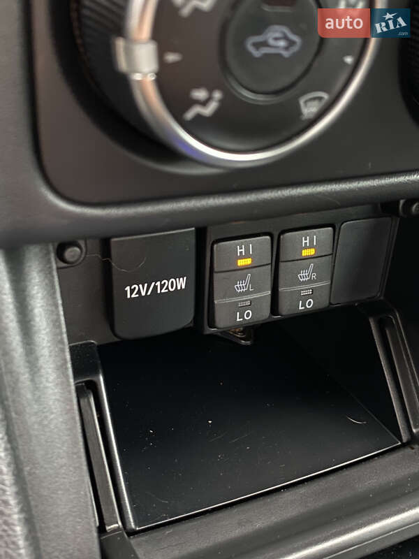 Седан Toyota Corolla 2018 в Запорожье