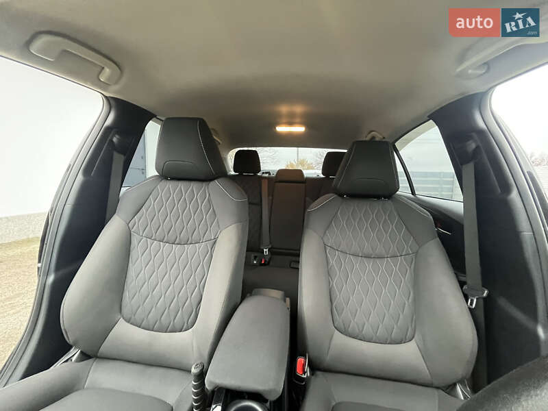 Седан Toyota Corolla 2019 в Новомосковську