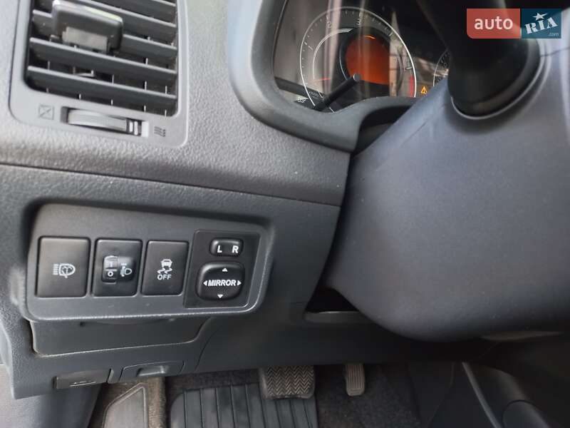 Седан Toyota Corolla 2007 в Львове фото 2 Седан Toyota Corolla 2007 в Львове