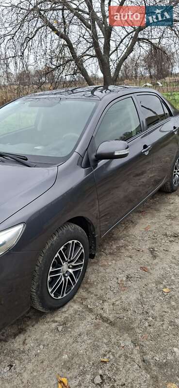 Седан Toyota Corolla 2012 в Нежине