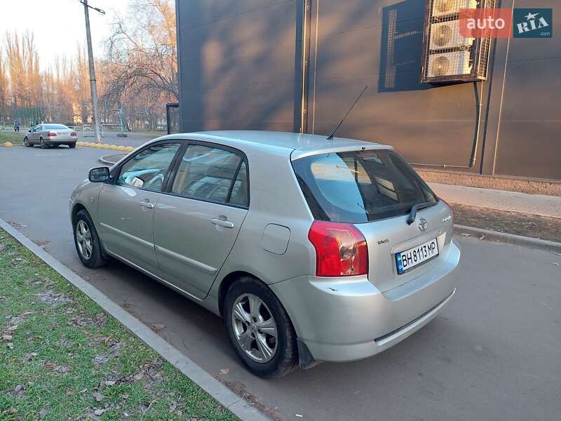 Хэтчбек Toyota Corolla 2006 в Одессе фото Хэтчбек Toyota Corolla 2006 в Одессе