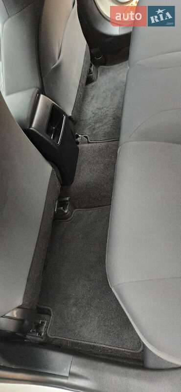 Седан Toyota Corolla 2021 в Вінниці