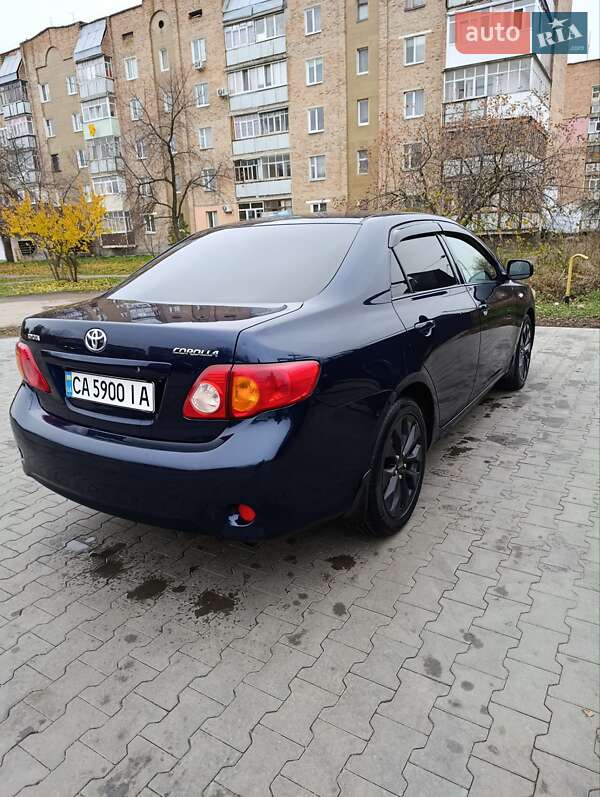 Седан Toyota Corolla 2007 в Ерках