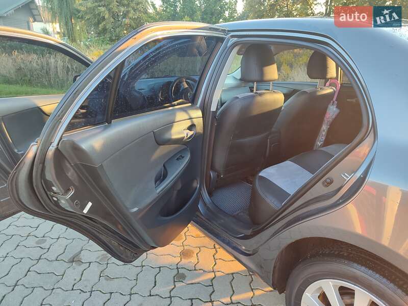 Седан Toyota Corolla 2008 в Стрые фото 10 Седан Toyota Corolla 2008 в Стрые