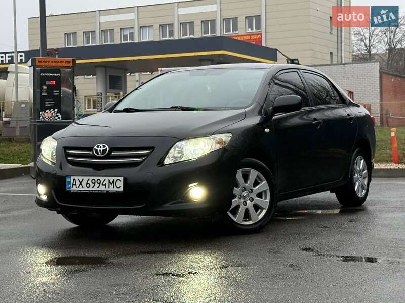 Седан Toyota Corolla 2008 в Харькове