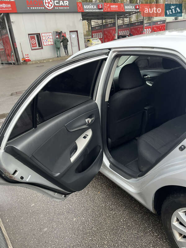 Седан Toyota Corolla 2008 в Киеве фото 15 Седан Toyota Corolla 2008 в Киеве