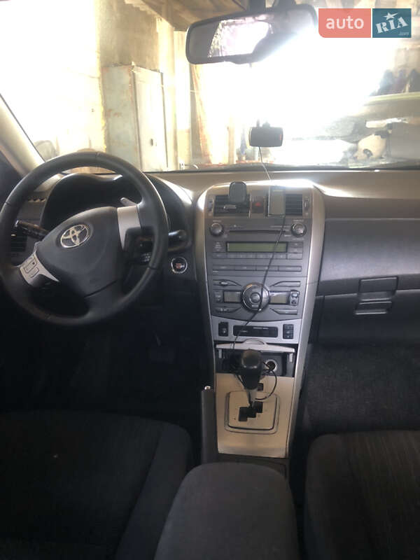 Седан Toyota Corolla 2008 в Киеве фото 9 Седан Toyota Corolla 2008 в Киеве