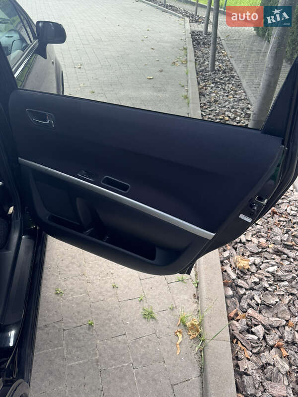 Хэтчбек Toyota Corolla 2006 в Львове фото 8 Хэтчбек Toyota Corolla 2006 в Львове