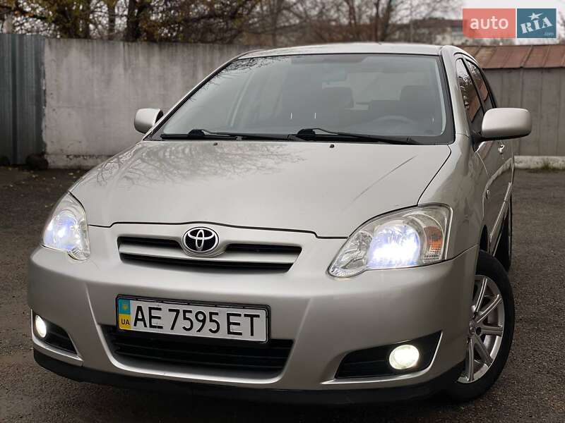 Хетчбек Toyota Corolla 2007 в Дніпрі фото 2 Хетчбек Toyota Corolla 2007 в Дніпрі