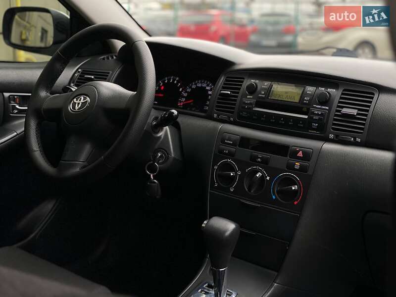 Хетчбек Toyota Corolla 2007 в Дніпрі фото 16 Хетчбек Toyota Corolla 2007 в Дніпрі