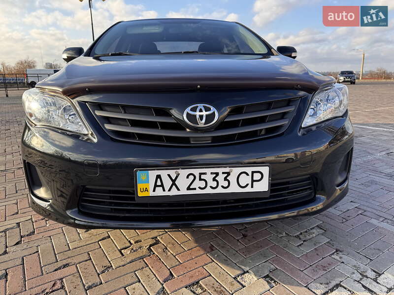Седан Toyota Corolla 2012 в Харькове фото 17 Седан Toyota Corolla 2012 в Харькове