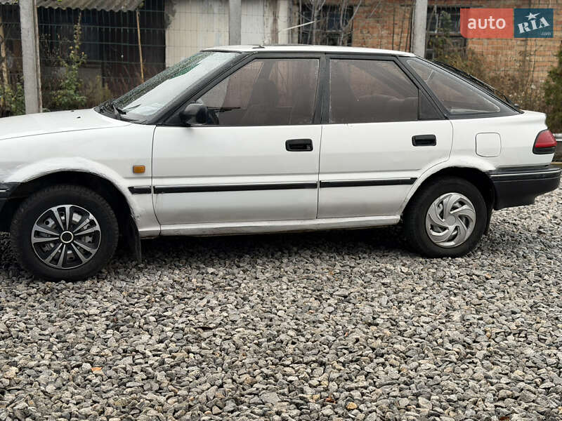 Хэтчбек Toyota Corolla 1988 в Бердичеве фото 5 Хэтчбек Toyota Corolla 1988 в Бердичеве