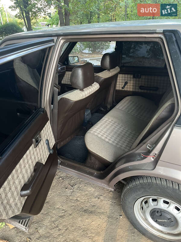 Хэтчбек Toyota Corolla 1986 в Николаеве фото 2 Хэтчбек Toyota Corolla 1986 в Николаеве