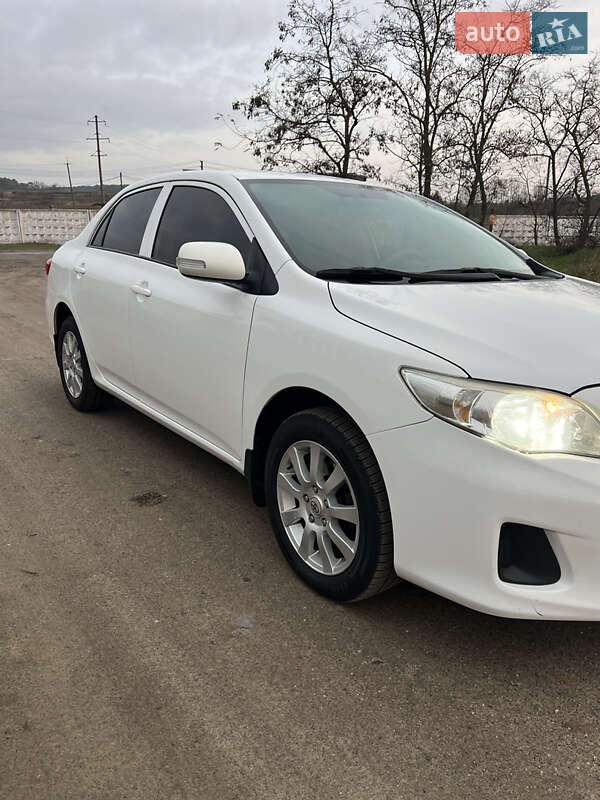 Седан Toyota Corolla 2012 в Бершаді фото 7 Седан Toyota Corolla 2012 в Бершаді