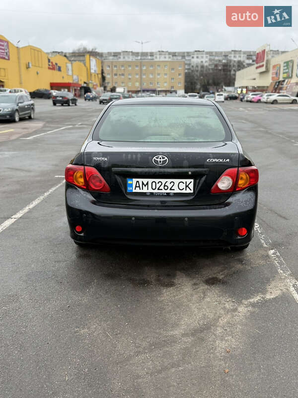 Седан Toyota Corolla 2008 в Житомире