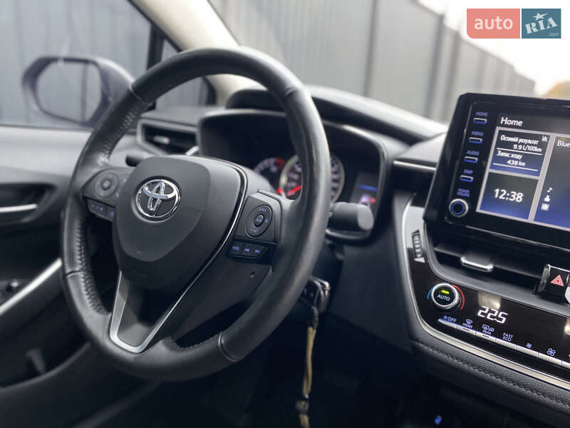 Седан Toyota Corolla 2019 в Соленом