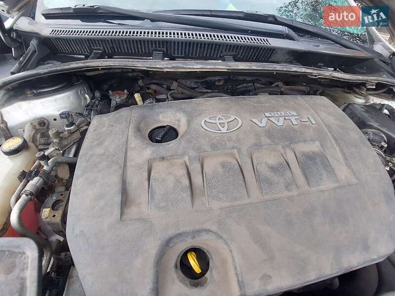 Седан Toyota Corolla 2007 в Харькове