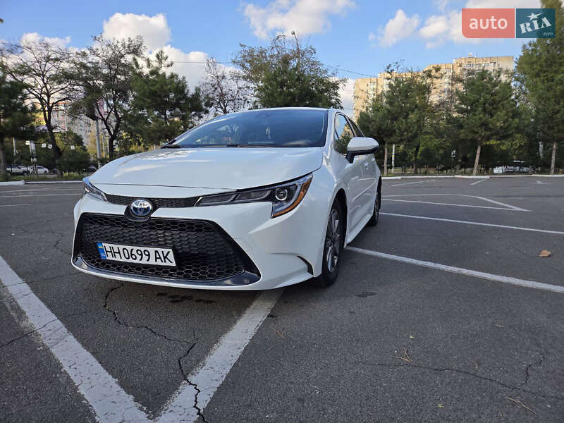 Седан Toyota Corolla 2022 в Одессе