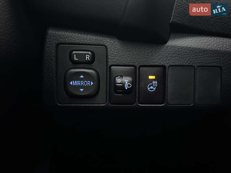 Седан Toyota Corolla 2018 в Києві