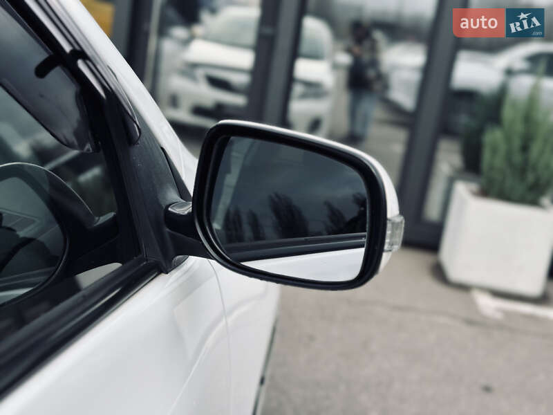 Седан Toyota Corolla 2011 в Кременчуге фото 10 Седан Toyota Corolla 2011 в Кременчуге