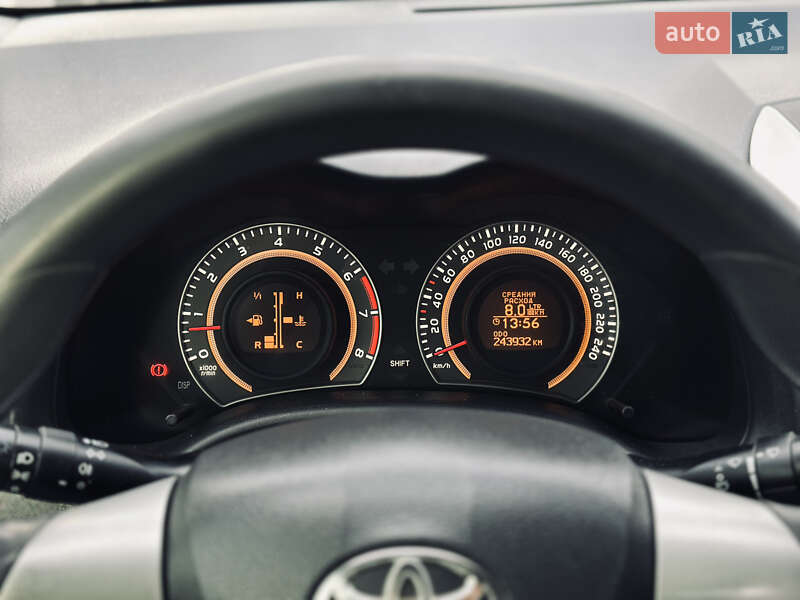 Седан Toyota Corolla 2011 в Кременчуге фото 36 Седан Toyota Corolla 2011 в Кременчуге