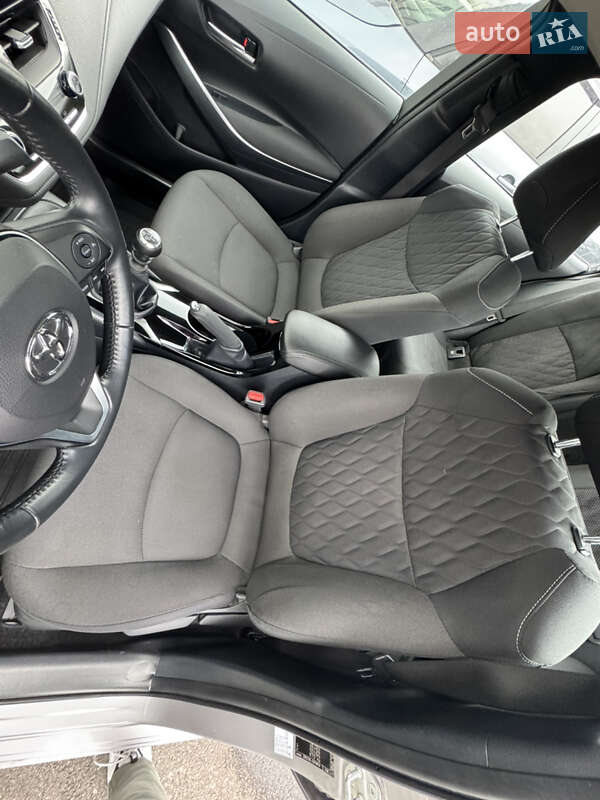 Седан Toyota Corolla 2019 в Борисполе