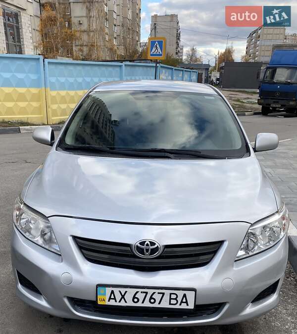 Седан Toyota Corolla 2008 в Харькове фото 5 Седан Toyota Corolla 2008 в Харькове