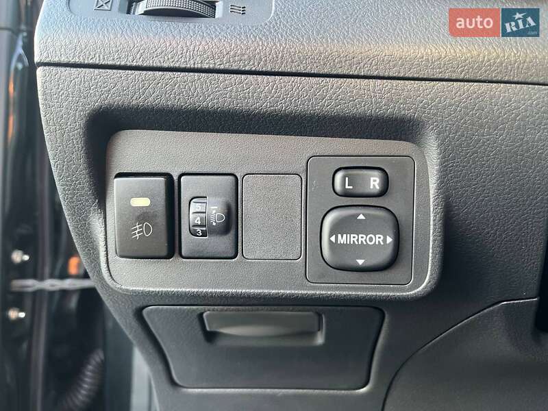 Седан Toyota Corolla 2008 в Киеве фото 16 Седан Toyota Corolla 2008 в Киеве