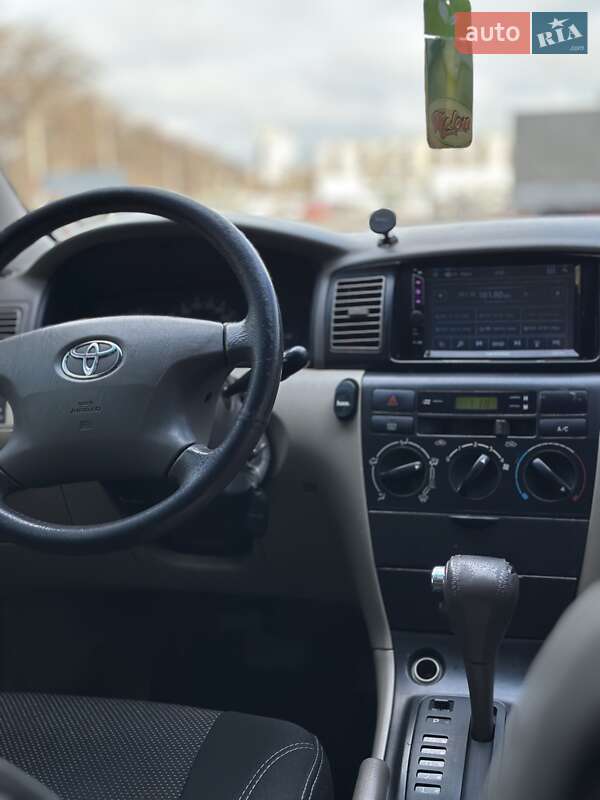 Седан Toyota Corolla 2006 в Одессе