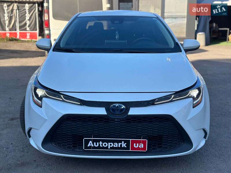 Седан Toyota Corolla 2021 в Виннице