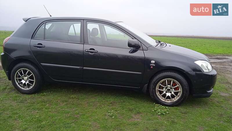 Хетчбек Toyota Corolla 2002 в Полтаві фото 9 Хетчбек Toyota Corolla 2002 в Полтаві