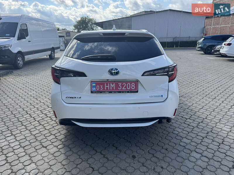 Универсал Toyota Corolla 2020 в Черновцах