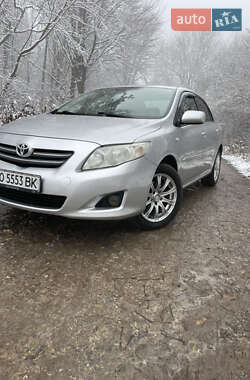 Седан Toyota Corolla 2008 в Тернополе