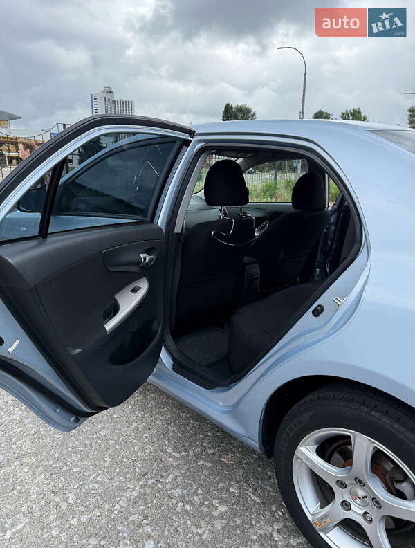 Седан Toyota Corolla 2008 в Киеве