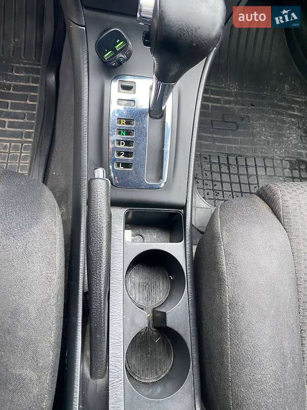 Седан Toyota Corolla 2006 в Киеве фото 19 Седан Toyota Corolla 2006 в Киеве