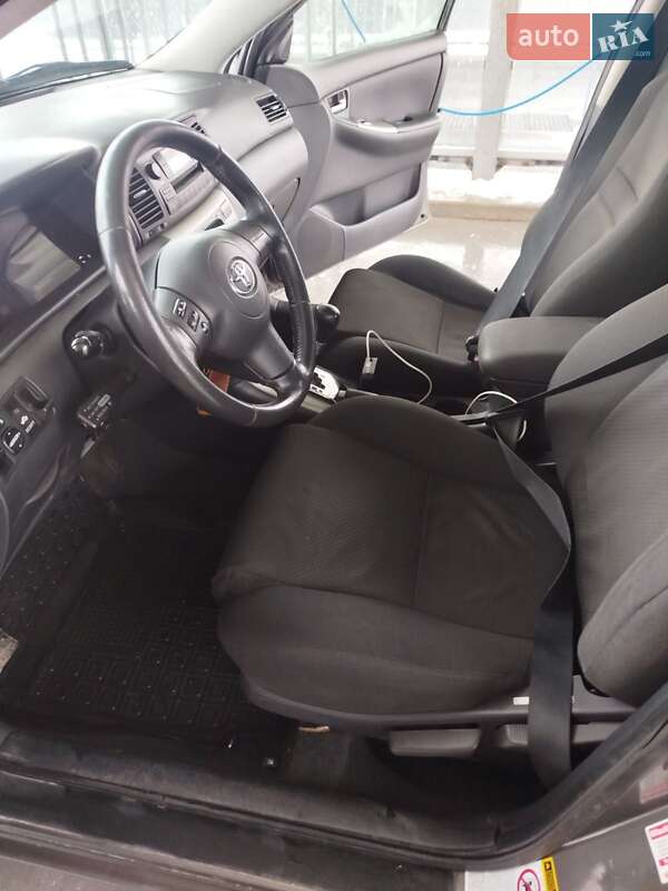 Хетчбек Toyota Corolla 2005 в Луцьку фото 7 Хетчбек Toyota Corolla 2005 в Луцьку