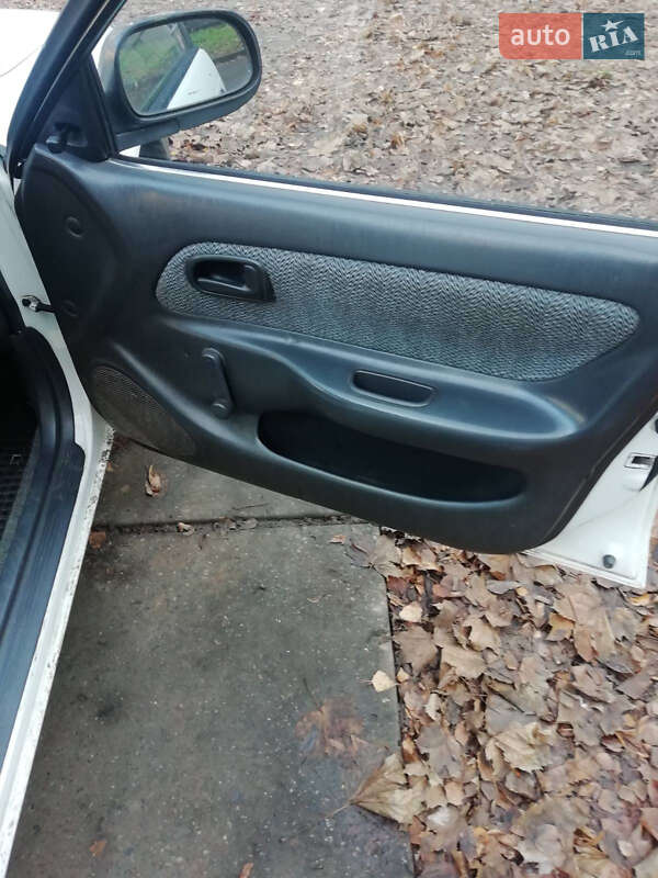 Ліфтбек Toyota Corolla 1992 в Кривому Розі фото 9 Ліфтбек Toyota Corolla 1992 в Кривому Розі