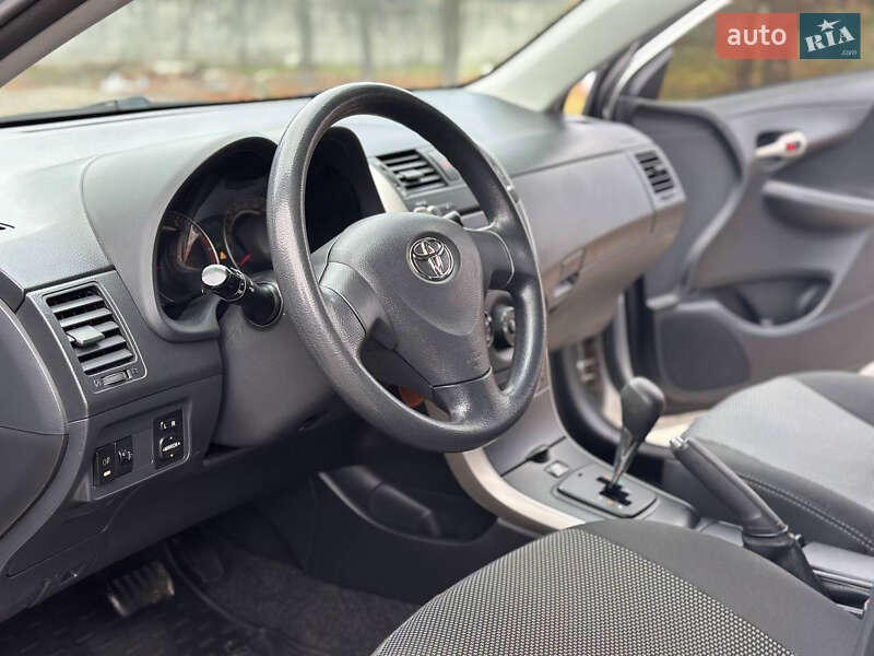 Седан Toyota Corolla 2007 в Дніпрі фото 12 Седан Toyota Corolla 2007 в Дніпрі